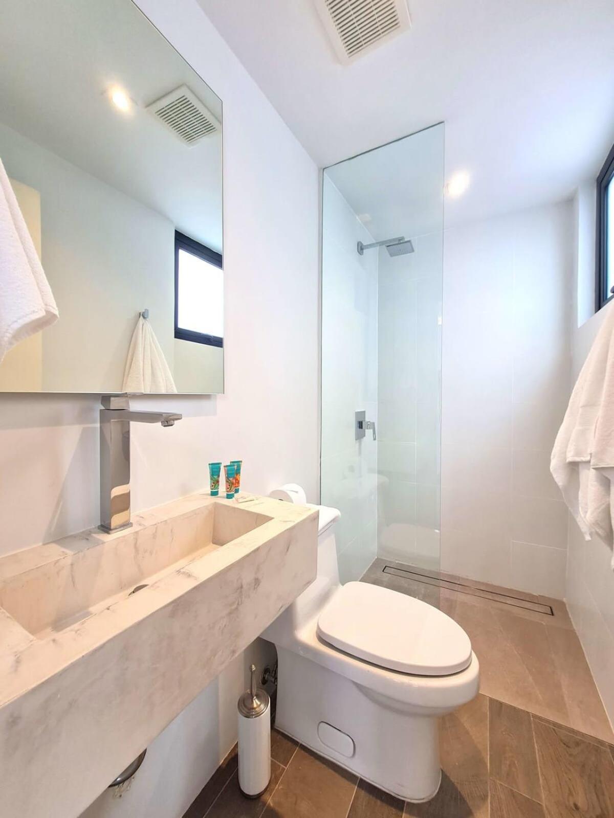 Apartamento Designer 2br With Pool In Casco Antiguo